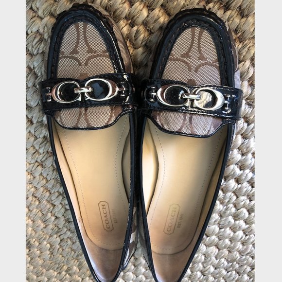 Coach Loafers - Picture 1 of 2